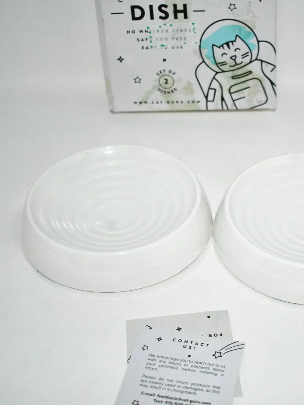 CatGuru Whisker Friendly Cat Bowls, Marshmallow, Set of 2, Melamine, NWT